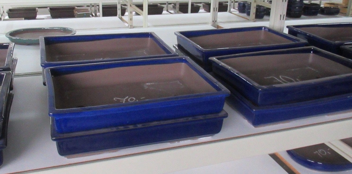 <h4>pot rectangle glazed blue (40x28x7,5)</h4>