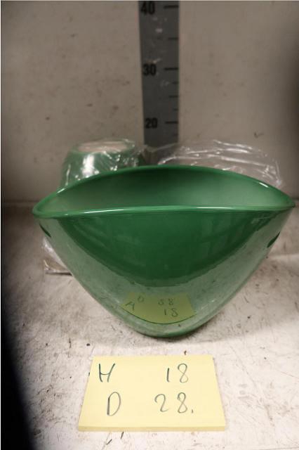 <h4>HUIS EN TUINDECO H%</h4>