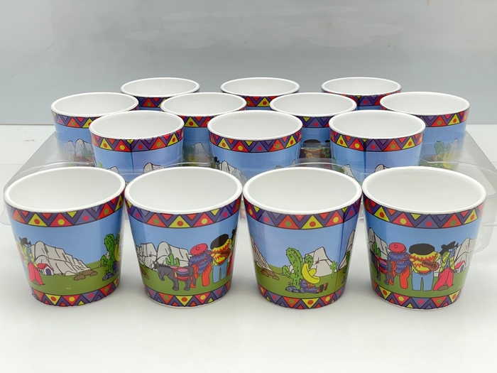 <h4>HUIS EN TUINDECO H%</h4>