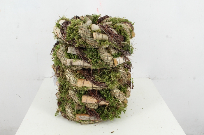 <h4>WREATH 747 Ø30CM</h4>