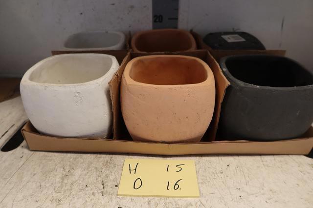 <h4>HUIS EN TUINDECO H%</h4>