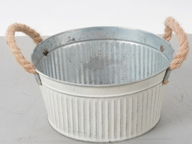 <h4>Metal planter XiXi d18.5 h9 - white</h4>