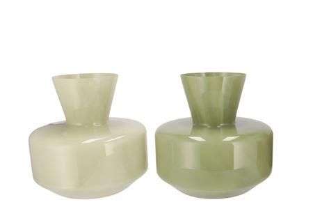 <h4>Beau Summer Green Mix Cone Neck Sphere Vase Ass 21</h4>