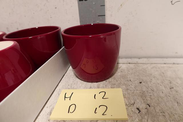 <h4>HUIS EN TUINDECO H%</h4>