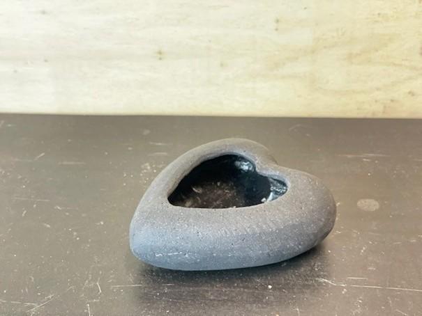 <h4>PLANT. CEMENT HART BLACK 12*11*4</h4>