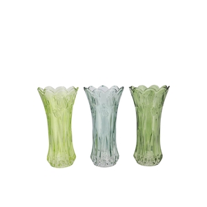 Delight Fresh Green Mix Vase Tulip Ass 11x20cm