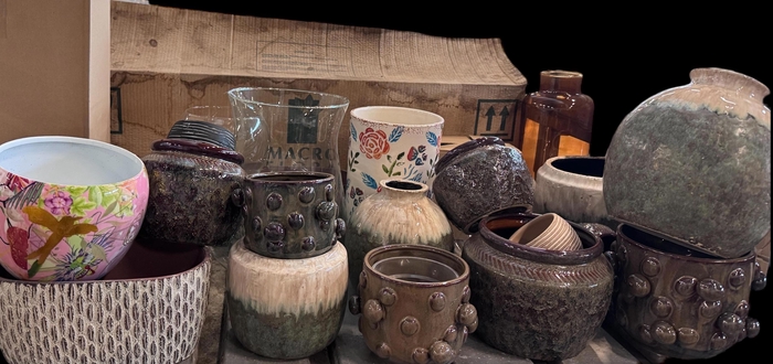 <h4>HUIS EN TUINDECO H%</h4>