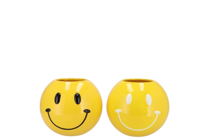 <h4>Smiley Yellow Mix Vase Ass 11x11x9cm</h4>
