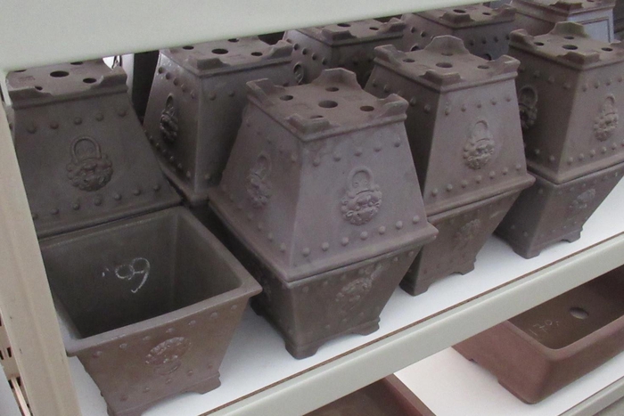 <h4>Bonsai pot square, brown unglazed (20x20x15)</h4>