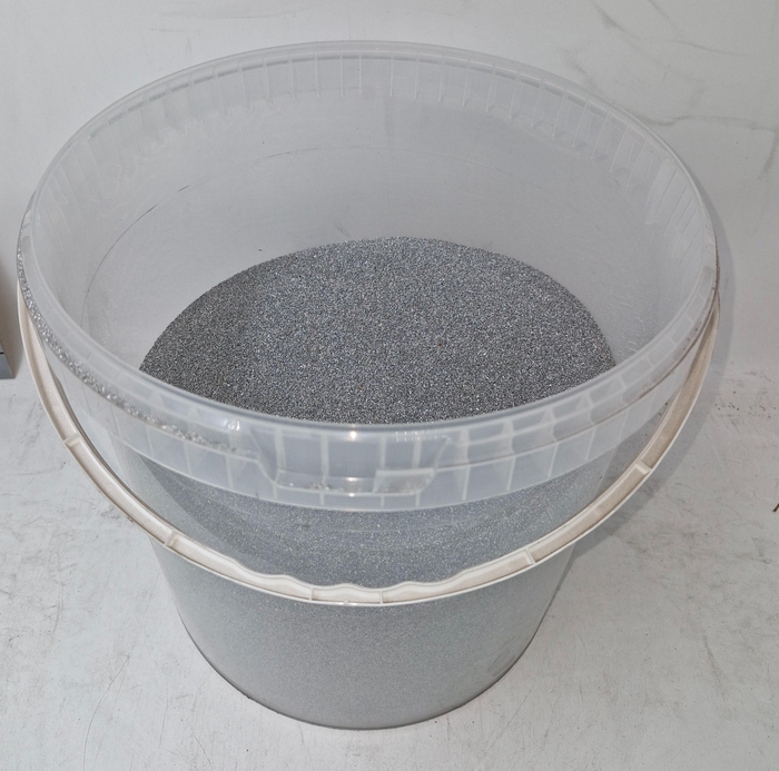 <h4>HUIS EN TUINDECO H%</h4>