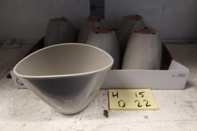 <h4>HUIS EN TUINDECO H%</h4>