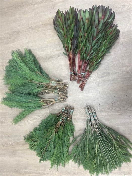 <h4>Christmas Box Mix</h4>