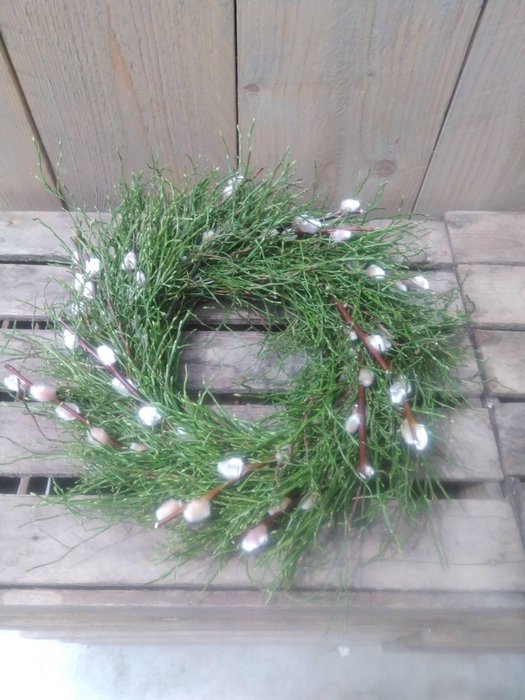 <h4>KRANZ 27 HEIDELBEERE KÄTZCHEN 25CM</h4>