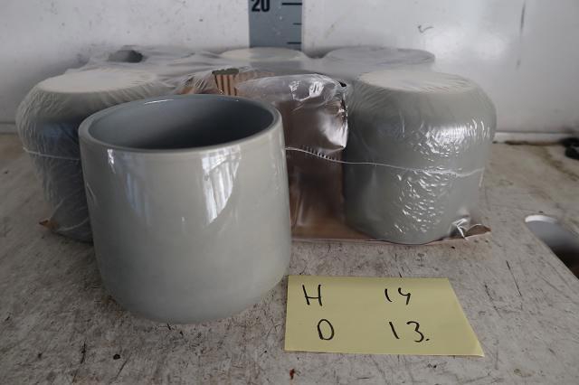 <h4>HUIS EN TUINDECO H%</h4>