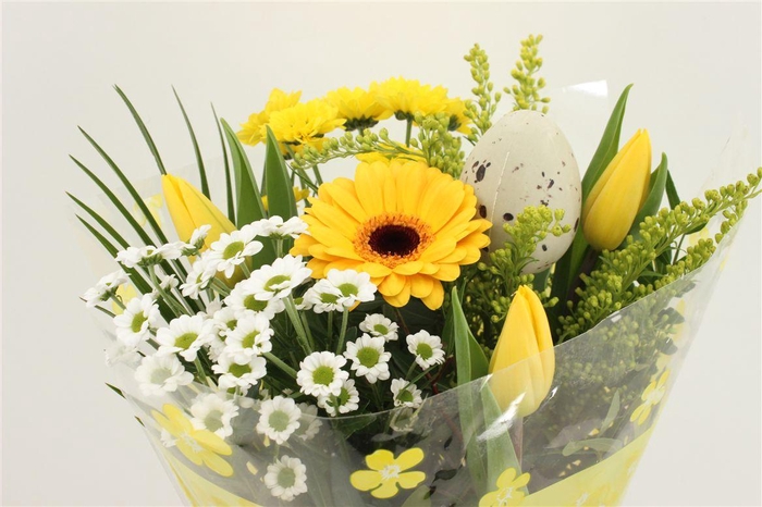 <h4>Boeket Tulp Geel Pasen</h4>