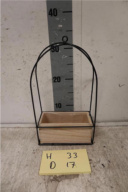 <h4>HUIS EN TUINDECO H%</h4>