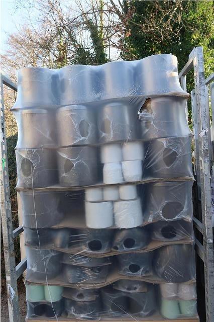 <h4>Karamiek Pallet Div Kleur & Maten</h4>