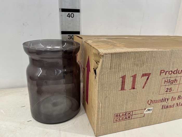 <h4>HUIS EN TUINDECO H%</h4>