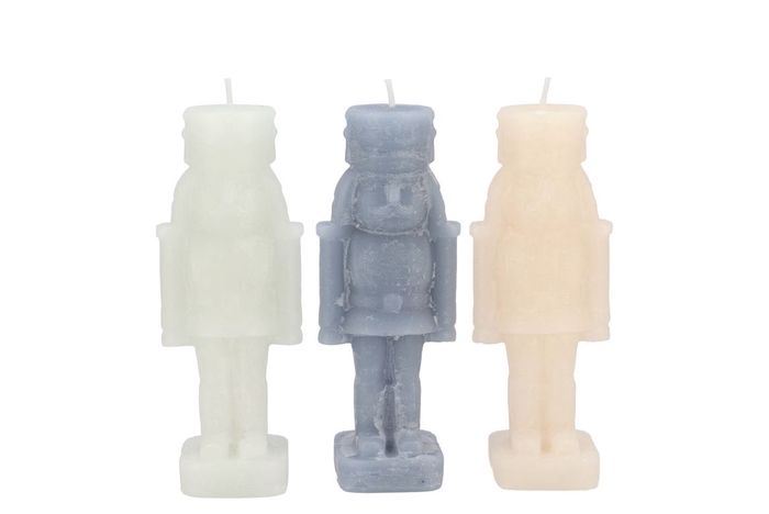 <h4>Frosty Nutcracker Grey Mix Candle 6x6x16cm</h4>