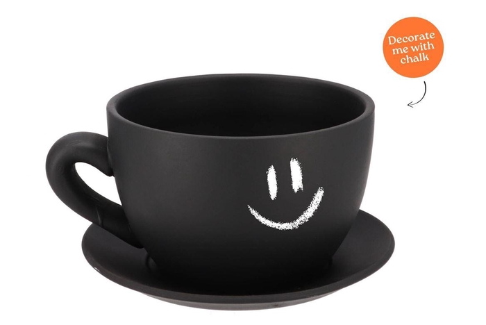 <h4>Chai Black Pot Cup And Saucer 23x19x12cm</h4>