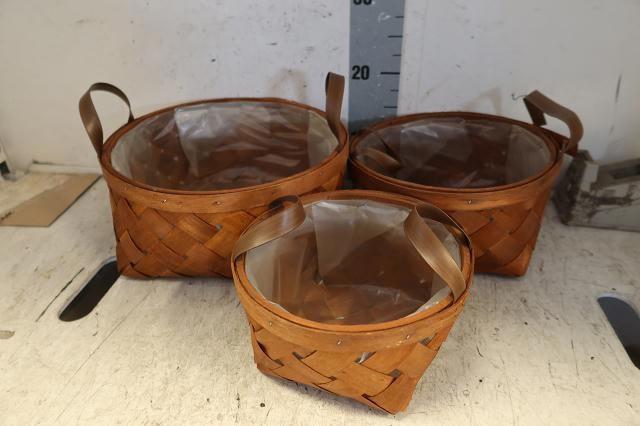 <h4>HUIS EN TUINDECO H%</h4>