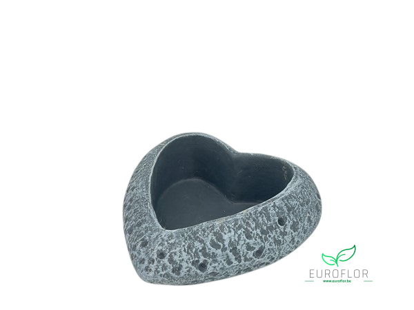 CEMENT HEART 15cm