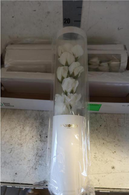 <h4>HUIS EN TUINDECO H%</h4>