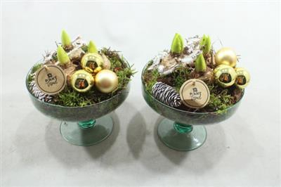 <h4>2584 Hyac Glas Op Voet</h4>