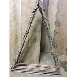 FRAME TRIANGLE VINE H100X78 FROSTED WHITE *opruiming*