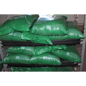 TERRA VEGETAL PARA VASO E FLOREIRA 25KG