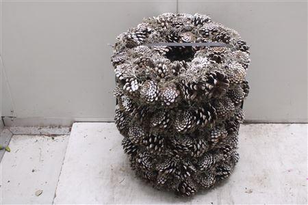 <h4>Krans Oost Tip Wit/grijs 30cm</h4>