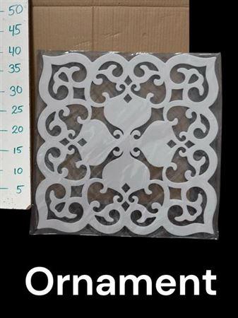 <h4>Foam Ornament Wit 30x30</h4>