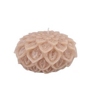 CANDLE DAHLIA SAND 12X8CM