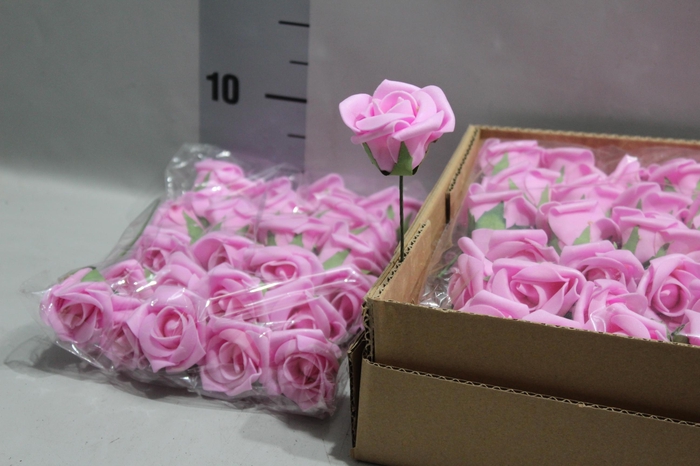 <h4>HUIS EN TUINDECO H%</h4>