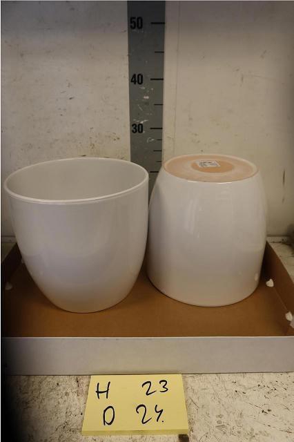 <h4>HUIS EN TUINDECO H%</h4>