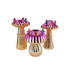 Bird Mushroom Vase Metalic Fuchsia Ass 16x16x25cm