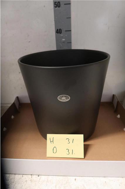 <h4>HUIS EN TUINDECO H%</h4>