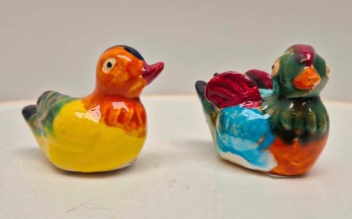 <h4>Mandarin duck( glazed,) two different ducks, height 7 cm, box 12 pcs. ( 6 and 6 )</h4>