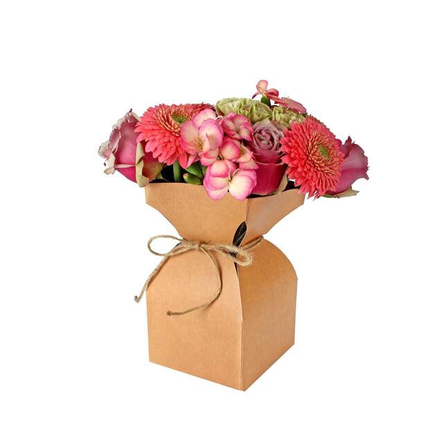 <h4>Vase kraft carton+plastic 11.5xH21cm brown</h4>