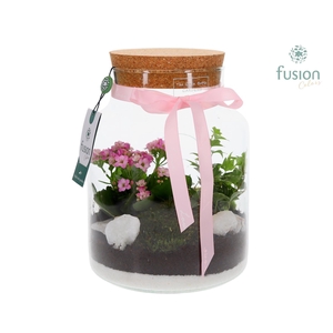 Green Bottle met Arrangement.