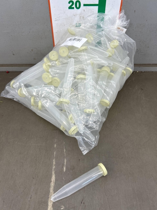 <h4>PLASTIC FLESJE +DOP11 CM</h4>