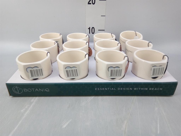 <h4>Decoratieve materialen   ...H%</h4>