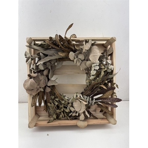 Wr Dried Eucalypthus Mix 35cm