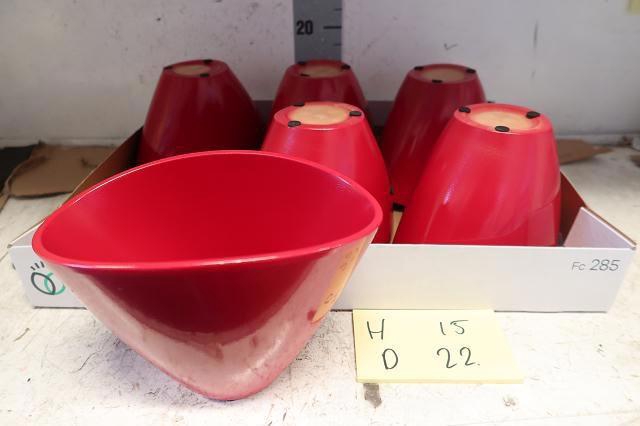 <h4>HUIS EN TUINDECO H%</h4>