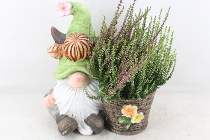<h4>arr4 Outdoor JS - Kabouter groen muts met mand</h4>