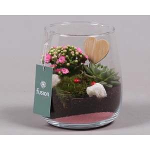 Glas Alzada met arrangement love