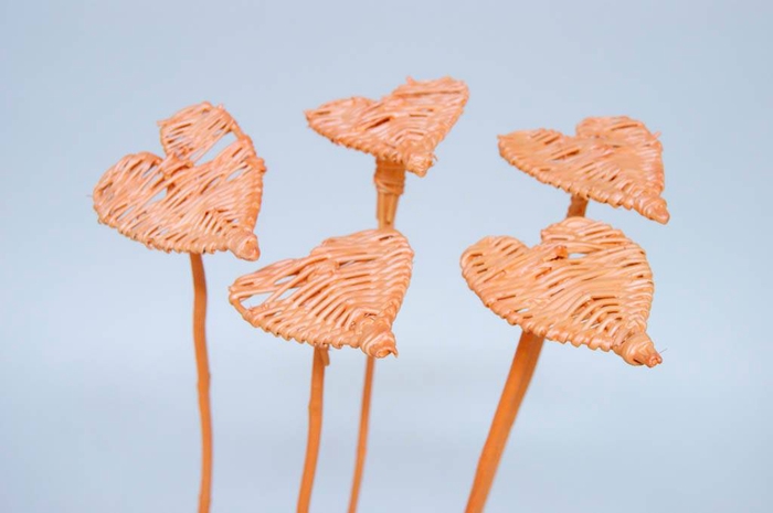 Lata Heart 8cm on stem Hat type Covered Orange