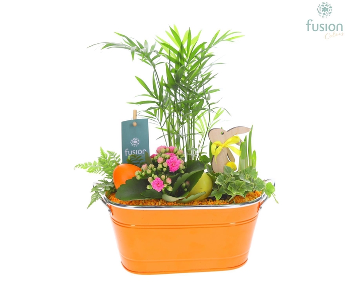 <h4>Schaal zink ovaal Pasen met Arrangement verschillende kleuren</h4>