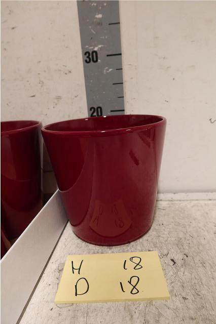 <h4>HUIS EN TUINDECO H%</h4>