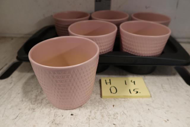 <h4>HUIS EN TUINDECO H%</h4>